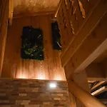 Les Camelias 제라르메르