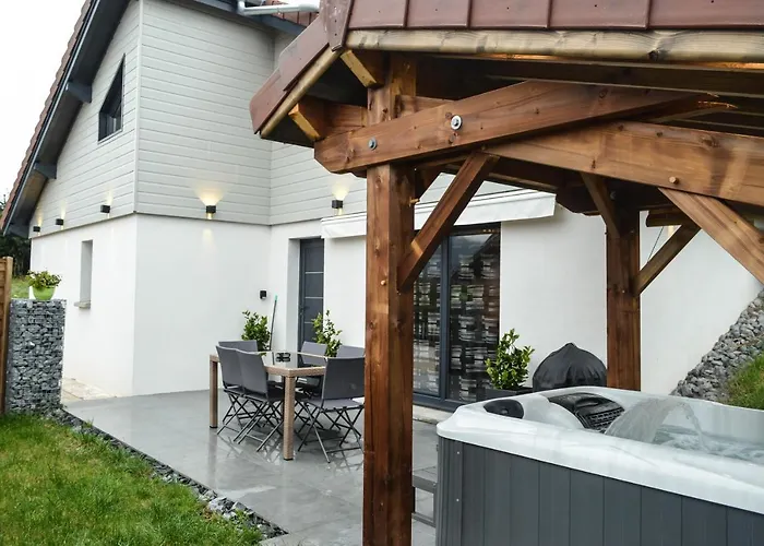 샬레 Les Camelias *